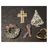 COSTUME PINS AND CROSS