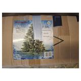 7.5FT MORNING STAR PRE LIT TREE