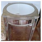 MIRRORED END TABLE 24X24X26