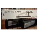 ORNAMENTAL KNIFE AND STAND