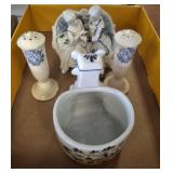 DUTCH BLUE AND WHITE FIGURINES, SALT AND PEPPER,