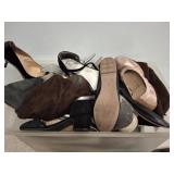 ASSORTED LADYS SHOES