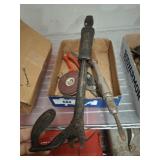 NAIL PULLER, VINTAGE TOOLS