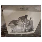 DEPT 56 HEMBLETON PEWTERER