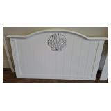 QUEEN SIZED HEAD BOARD