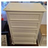 CHEST OF DRAWERS, NOPULLS 32X18X51