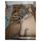 VINTAGE ROPE AND PULLEY