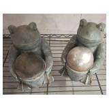 2 PC FROG GAZING BOWLS