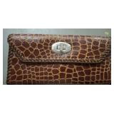 VINTAGE LEATHER WALLET