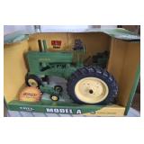 JOHN DEERE MODEL A DIE CAST