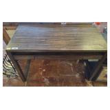 MODERN COMPUTER DESK