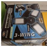 3 WING CEILING LIGHT