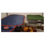 DOG TRAINING PADS AND POP UP