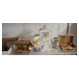 GROUP OF DCOR, BUTTERFLIES, PAGODA, MISC