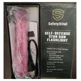 STUN GUN FLASHLIGHT