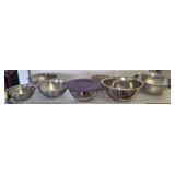 STAINLESS MIXING BOWLS ASSORTED