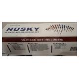 HUSKY SCREWDRIVER SET