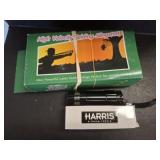 FOLDING SLINGSHOT, FLASH LIGHT