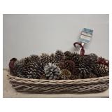36IN WICKER BASKET AND PINE CONE DCOR