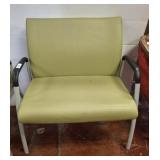 RETRO STYLE VINYL UPHOLSTERED BENCH 34IN