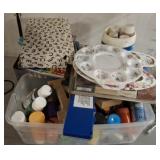 CRAFT SUPPLIES, ACRYLIC PAINTS