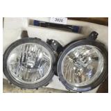 JEEP WRANGLER RIGHT AND LEFT AUTOMOTIVE LIGHTS