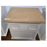 WOODEN TOP NIGHT STAND 24X18X23, NO PULLS