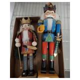 2 PC NUTCRACKERS