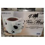 TEA MUG, MIRROR, COSMETIC HOLDER