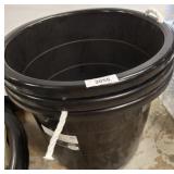3 PC FEED BUCKETS