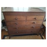 ORIENTAL CHEST OF DRAWERS
