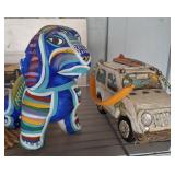 VW STYLE PURSE AND POTTERY DOG