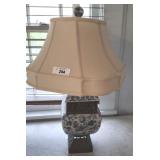 ORIENTAL BLUE AND WHITE LAMP 27IN