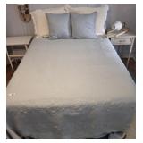 FULL SIZED BED AND BEDDING