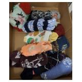 TRAY OF ASSORTED SOCKS