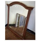 DRESSER MIRROR   30X33