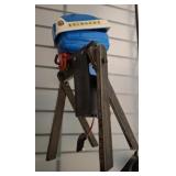 9V BATTERY OPPERATTED EVINRUDE BOAT MOTOR