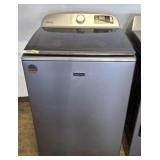 MAYTAG COMMERCIAL TECH WASHING MACHINE***