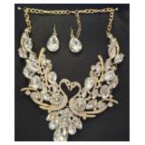NECKLACE, EARRINGS, BRACELET SET