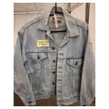 LEVI SMALL DENIM JACKET