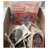 ASSORTED SPORTS CARDS