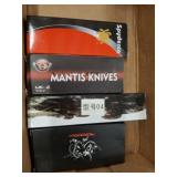 ASSORTED FOLDING KNIVES