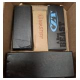 ASSORTED FOLDING KNIVES