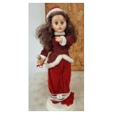 LIGHT UP CAROLER FIGURE