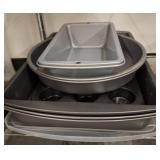 ASSORTED BAKING PANS