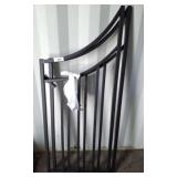 36IN WROUGHT ALUMINUM GATE SET