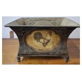 FOOTED METAL ROOSTER CENTERPIECE 16X12X10