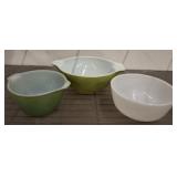 PYREX AND FIRE KING BOWLS