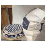 PLASTIC PLATE CHARGERS, MATS AND FAUX LEMONS