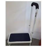HANDICAP STEP STOOL